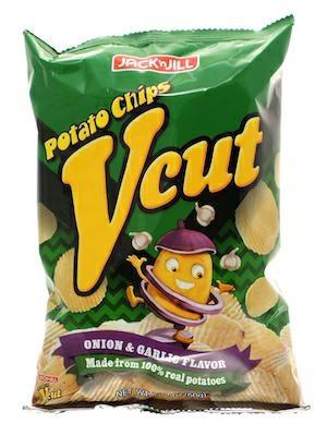 J&J V CUT POTATO CHIPS ONION & GARLIC - SNACK SALATO 50x60g